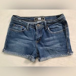 R4R Jean Shorts Size 7 Women’s